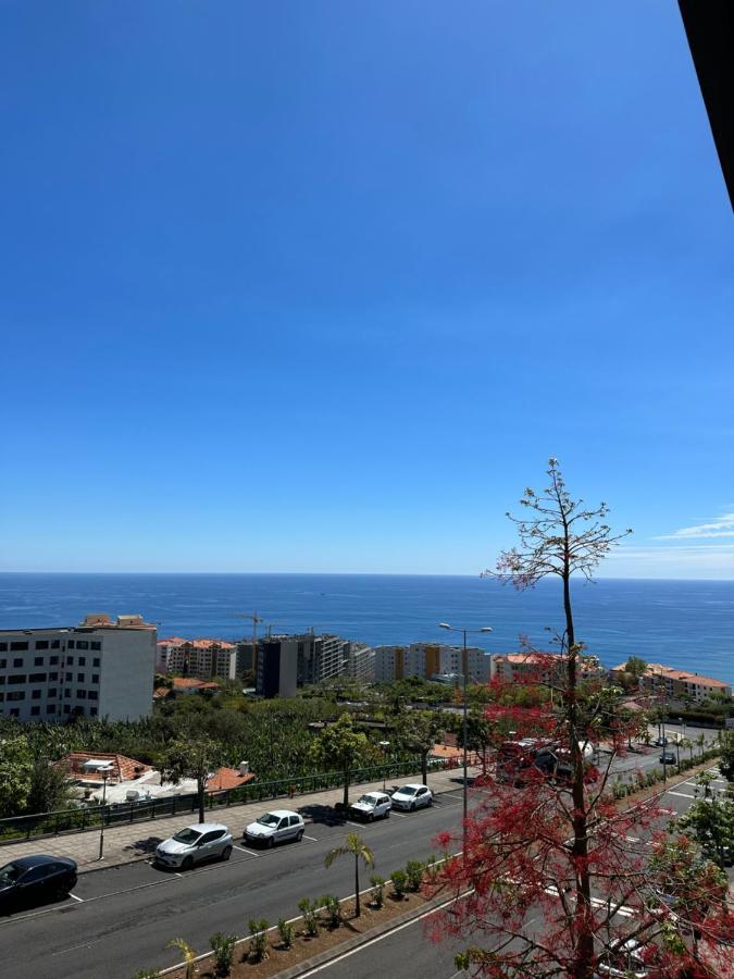 Leonor Seaview Apartment Funchal  Bagian luar foto
